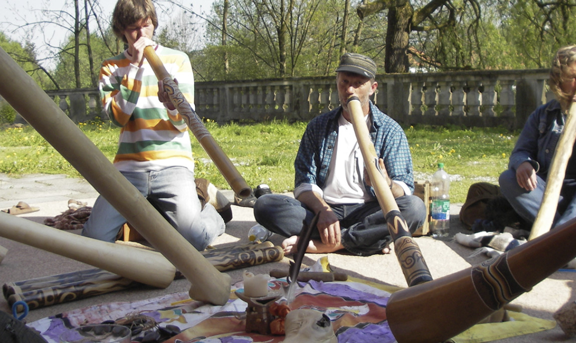 assets/images/activities/didgeridoo-workshop-herbrechtingen/1280_0006_IMGP0429-1150x686x90.jpg