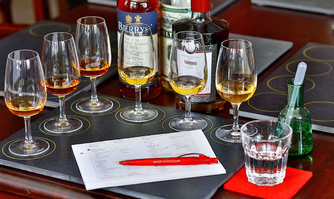 assets/images/activities/whisky-tasting-fuerth/1280_0001__J3A3579-1150x686x90.jpg